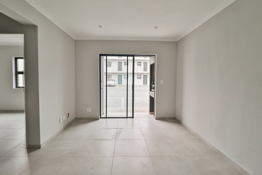 2 Bedroom Property for Sale in Parklands Western Cape